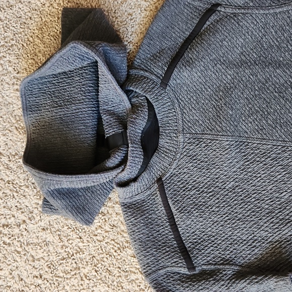 Lululemon on repeat dress. Heathered core dark grey. Size 4. - Picture 2 of 9